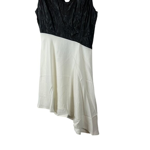 Very J Women Faux Leather Asymmetrical Sleeveless Dress Size M - Picture 6 of 8